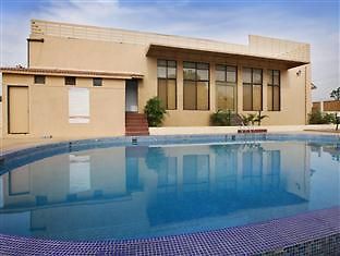 O2 Wellness Club Hotel Пюн Екстериор снимка